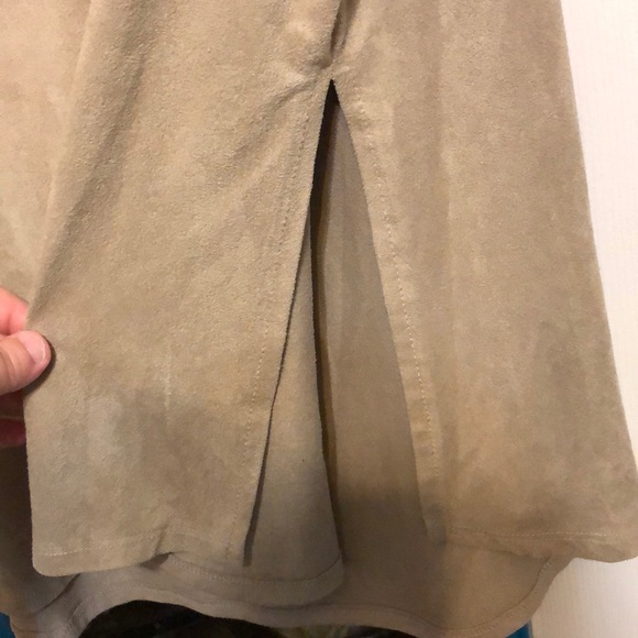 Soft faux suede top - Picture 2 of 2